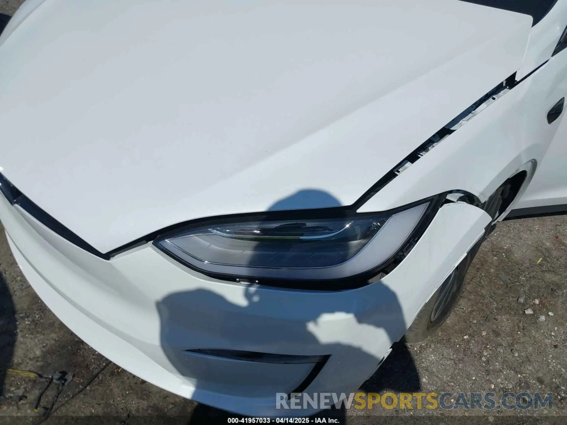 6 Photograph of a damaged car 7SAXCAE57PF385202 TESLA MODEL X 2023