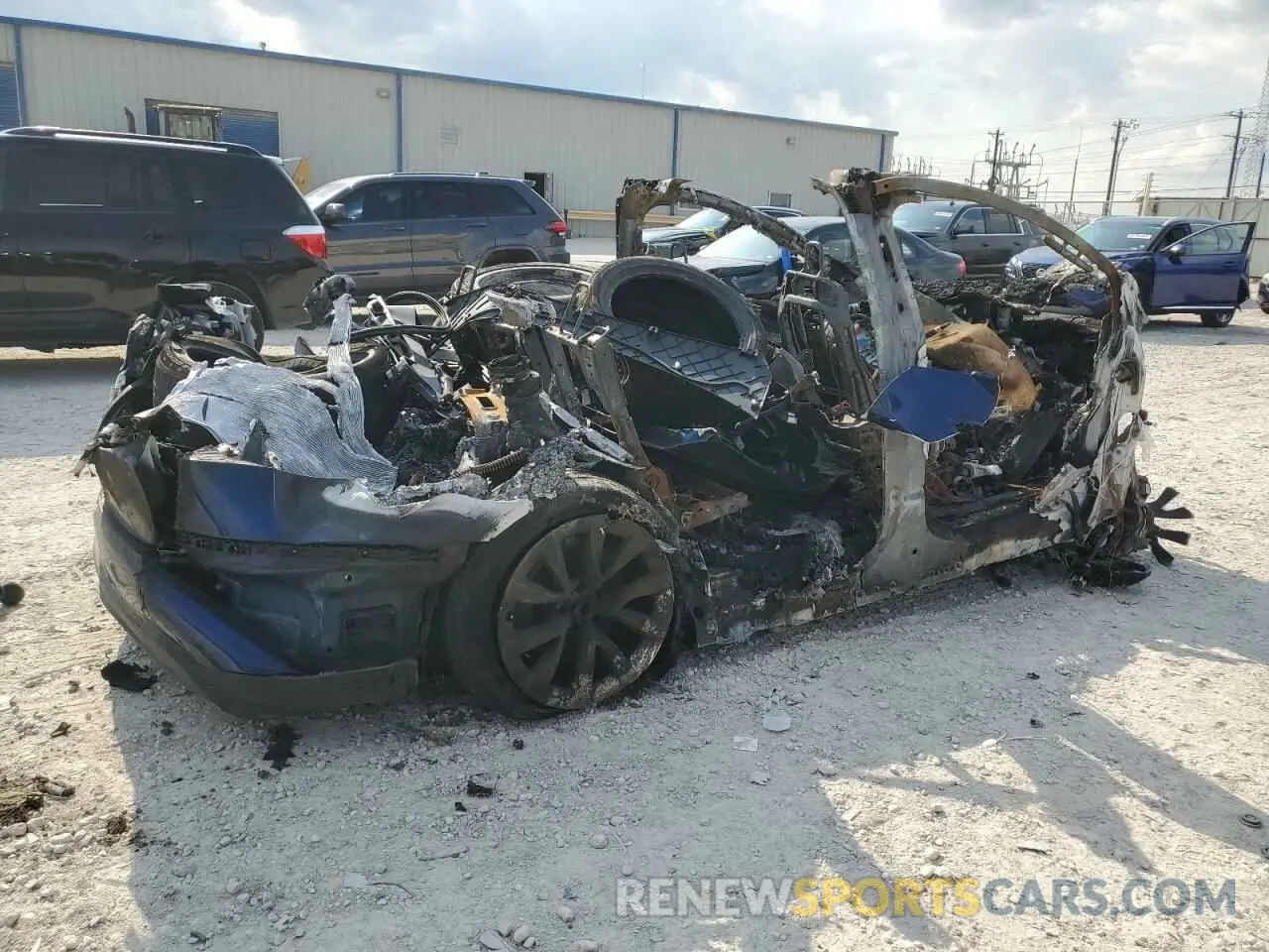 3 Photograph of a damaged car 7SAXCAE57PF404881 TESLA MODEL X 2023