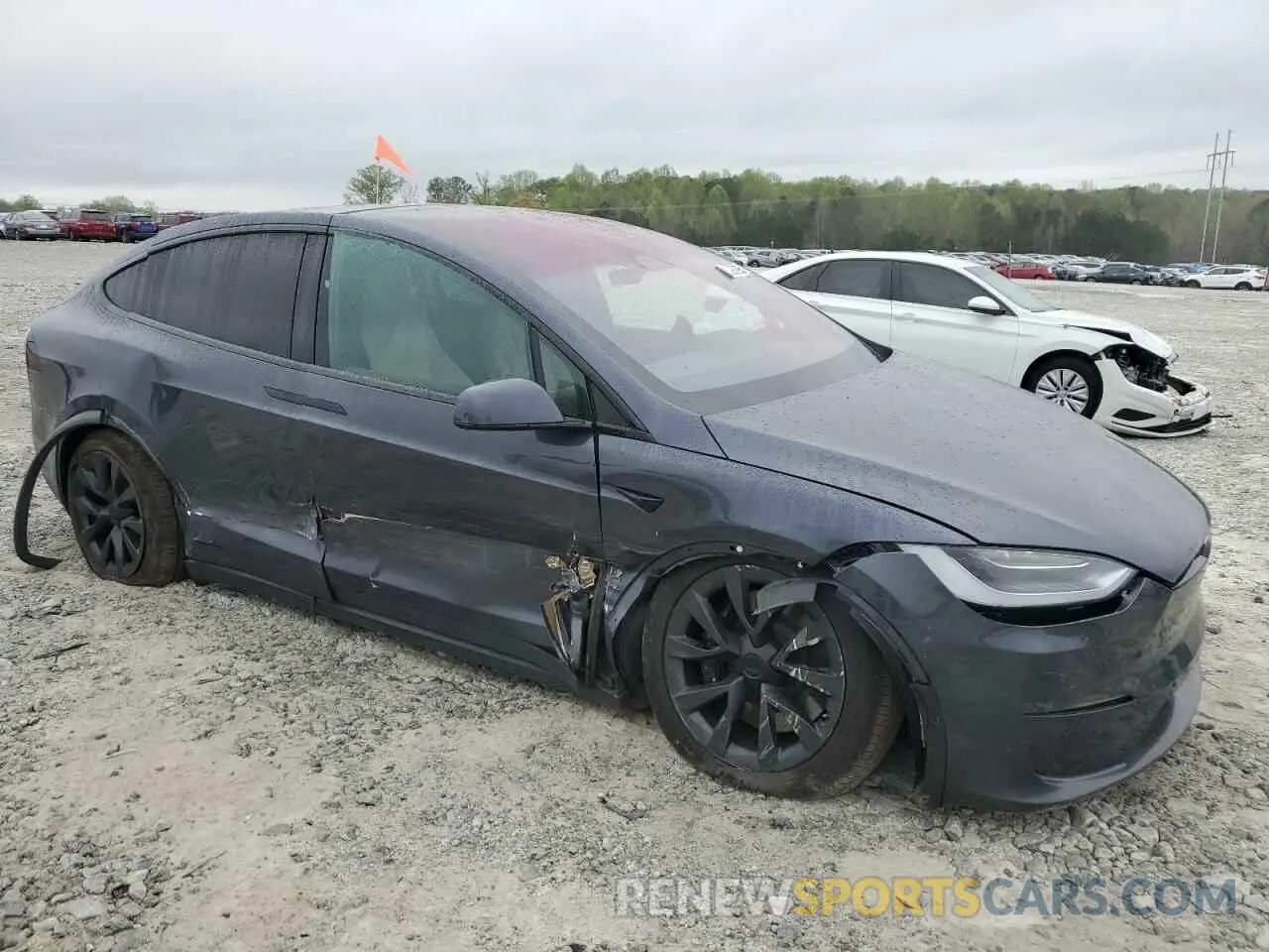 4 Photograph of a damaged car 7SAXCAE58PF373852 TESLA MODEL X 2023