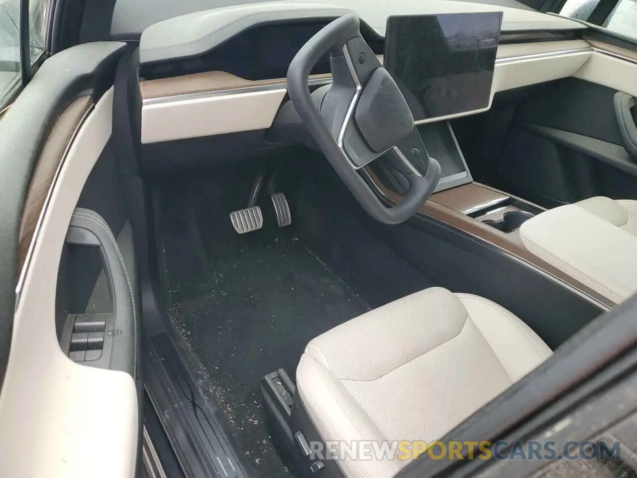 8 Photograph of a damaged car 7SAXCAE58PF373852 TESLA MODEL X 2023
