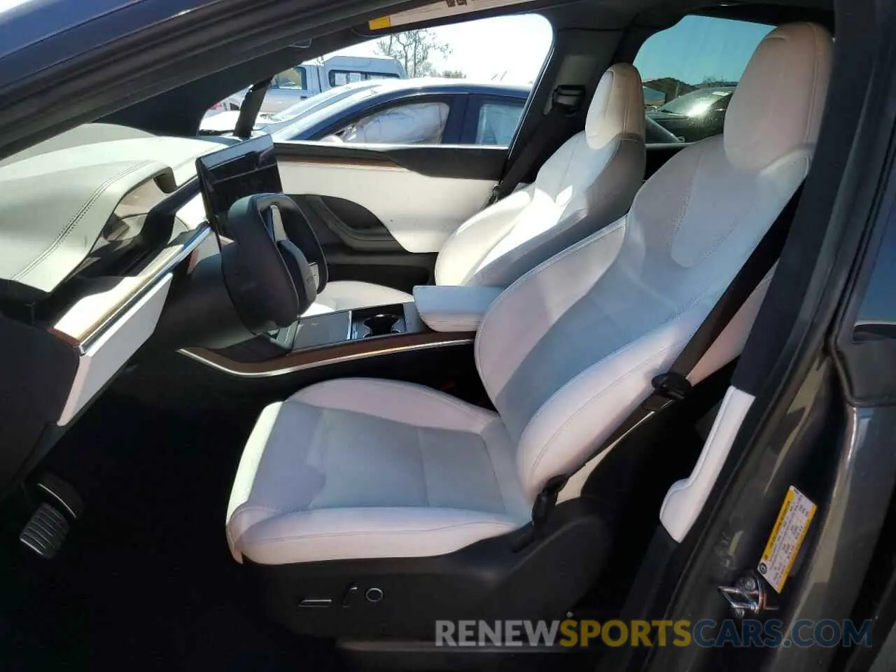 7 Photograph of a damaged car 7SAXCAE58PF395964 TESLA MODEL X 2023