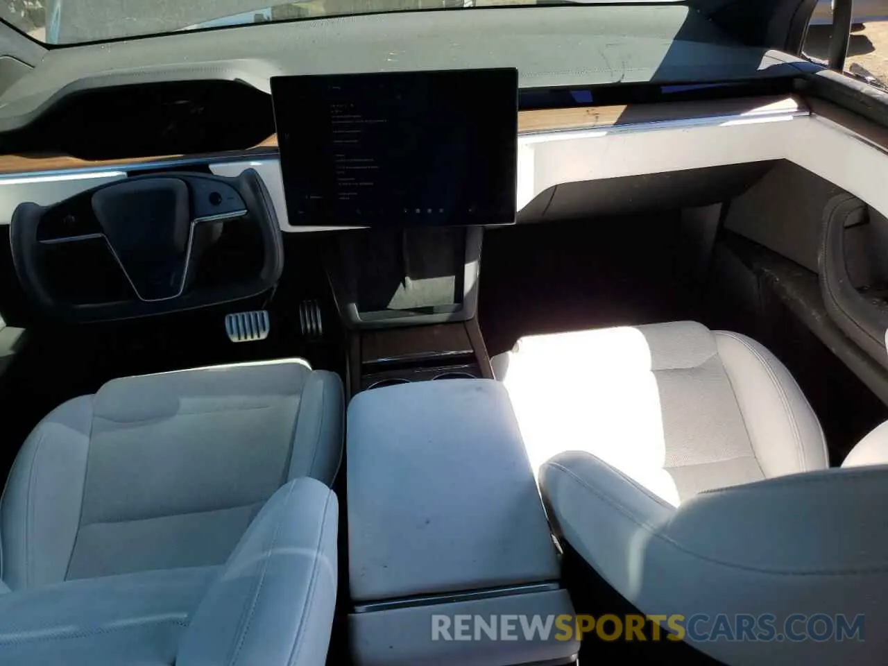 8 Photograph of a damaged car 7SAXCAE58PF395964 TESLA MODEL X 2023