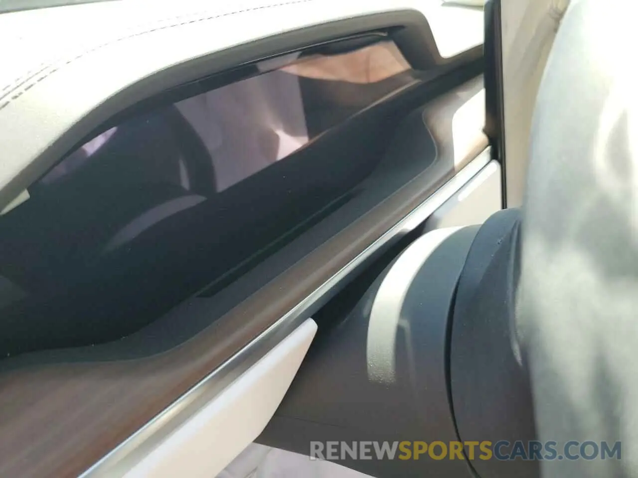 9 Photograph of a damaged car 7SAXCAE58PF428218 TESLA MODEL X 2023