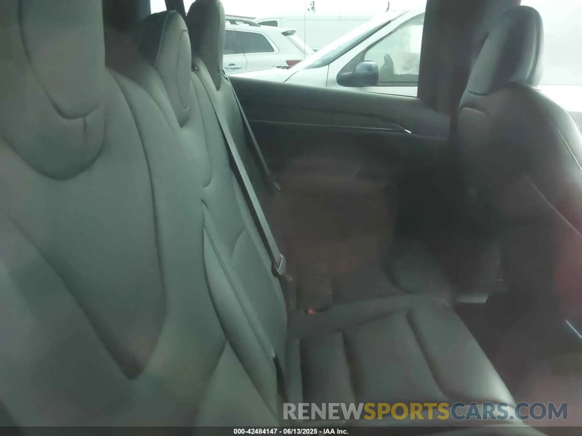8 Photograph of a damaged car 7SAXCAE59PF400623 TESLA MODEL X 2023