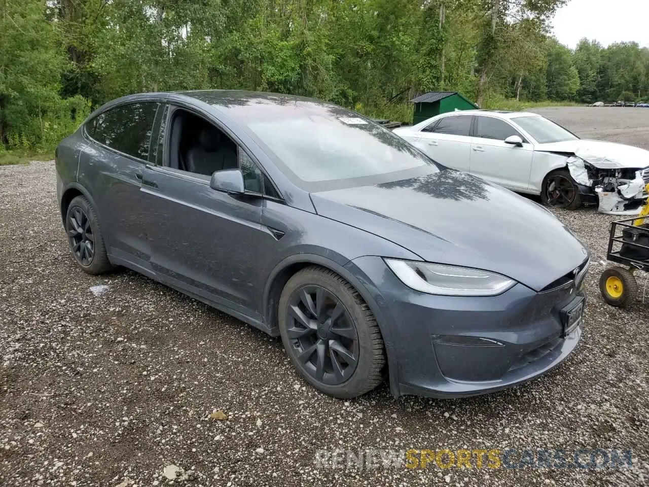 4 Photograph of a damaged car 7SAXCBE50PF374581 TESLA MODEL X 2023