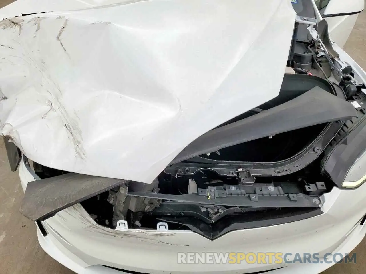 11 Photograph of a damaged car 7SAXCBE51PF377652 TESLA MODEL X 2023