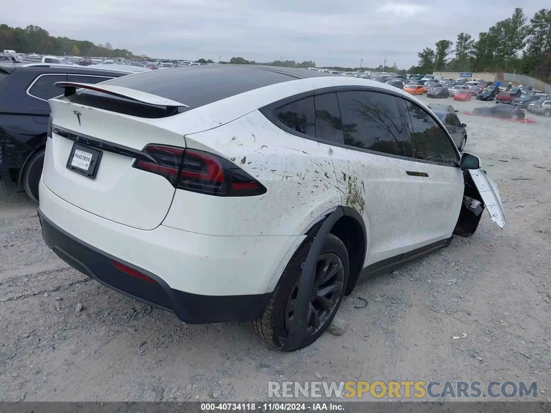 4 Photograph of a damaged car 7SAXCBE51PF397027 TESLA MODEL X 2023
