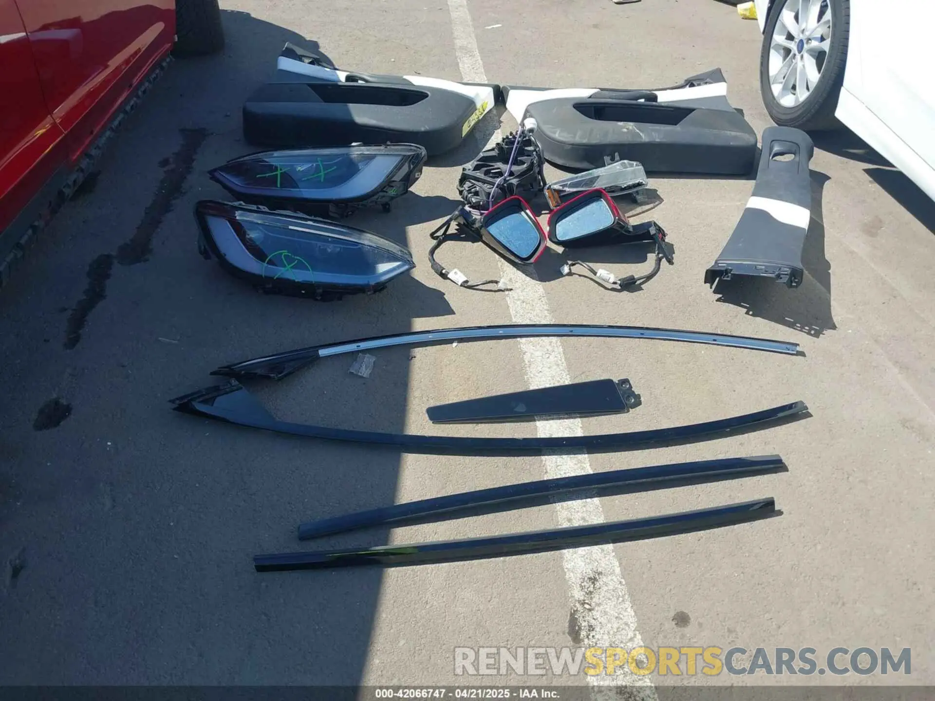12 Photograph of a damaged car 7SAXCBE52PF416278 TESLA MODEL X 2023