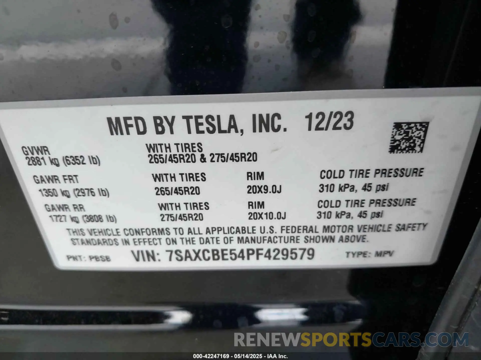 9 Photograph of a damaged car 7SAXCBE54PF429579 TESLA MODEL X 2023