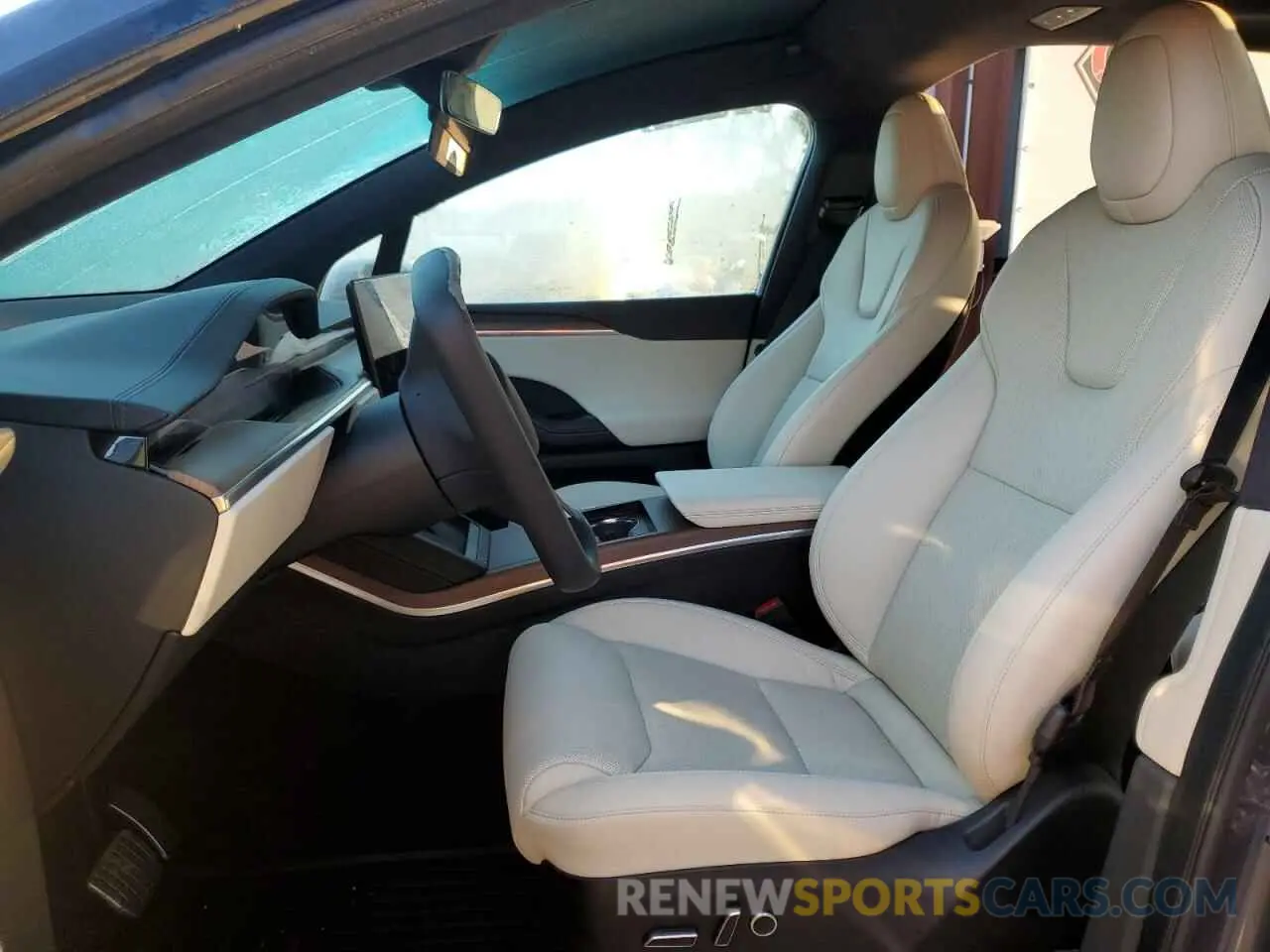 7 Photograph of a damaged car 7SAXCBE55PF365567 TESLA MODEL X 2023