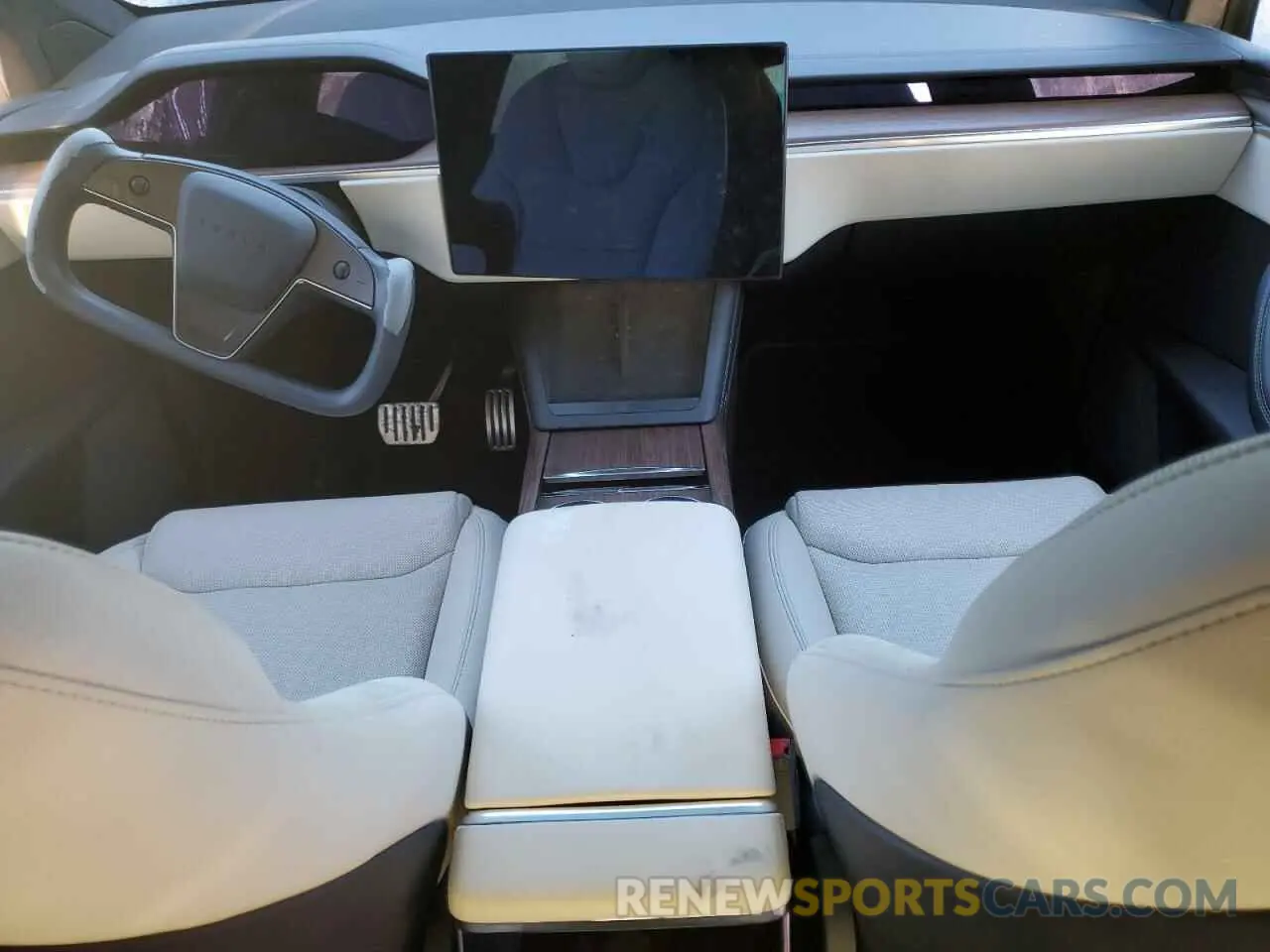 8 Photograph of a damaged car 7SAXCBE55PF365567 TESLA MODEL X 2023