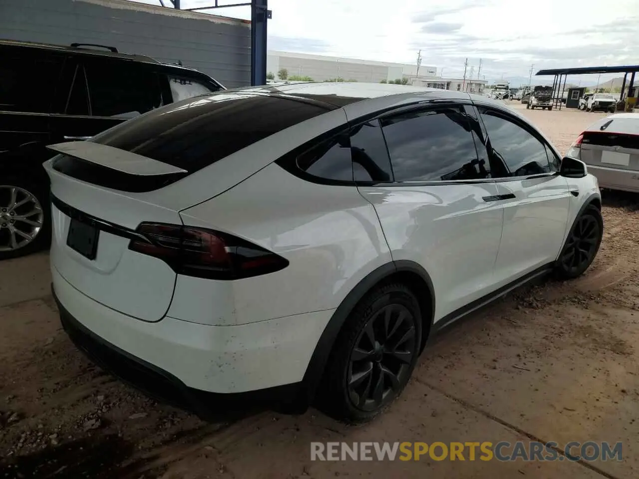 3 Photograph of a damaged car 7SAXCBE55PF407879 TESLA MODEL X 2023