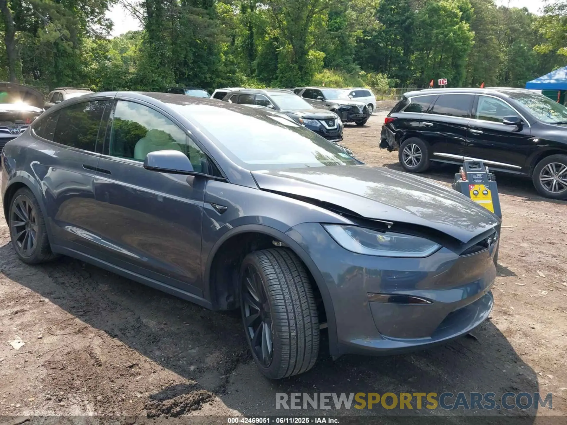 1 Photograph of a damaged car 7SAXCBE55PF411222 TESLA MODEL X 2023
