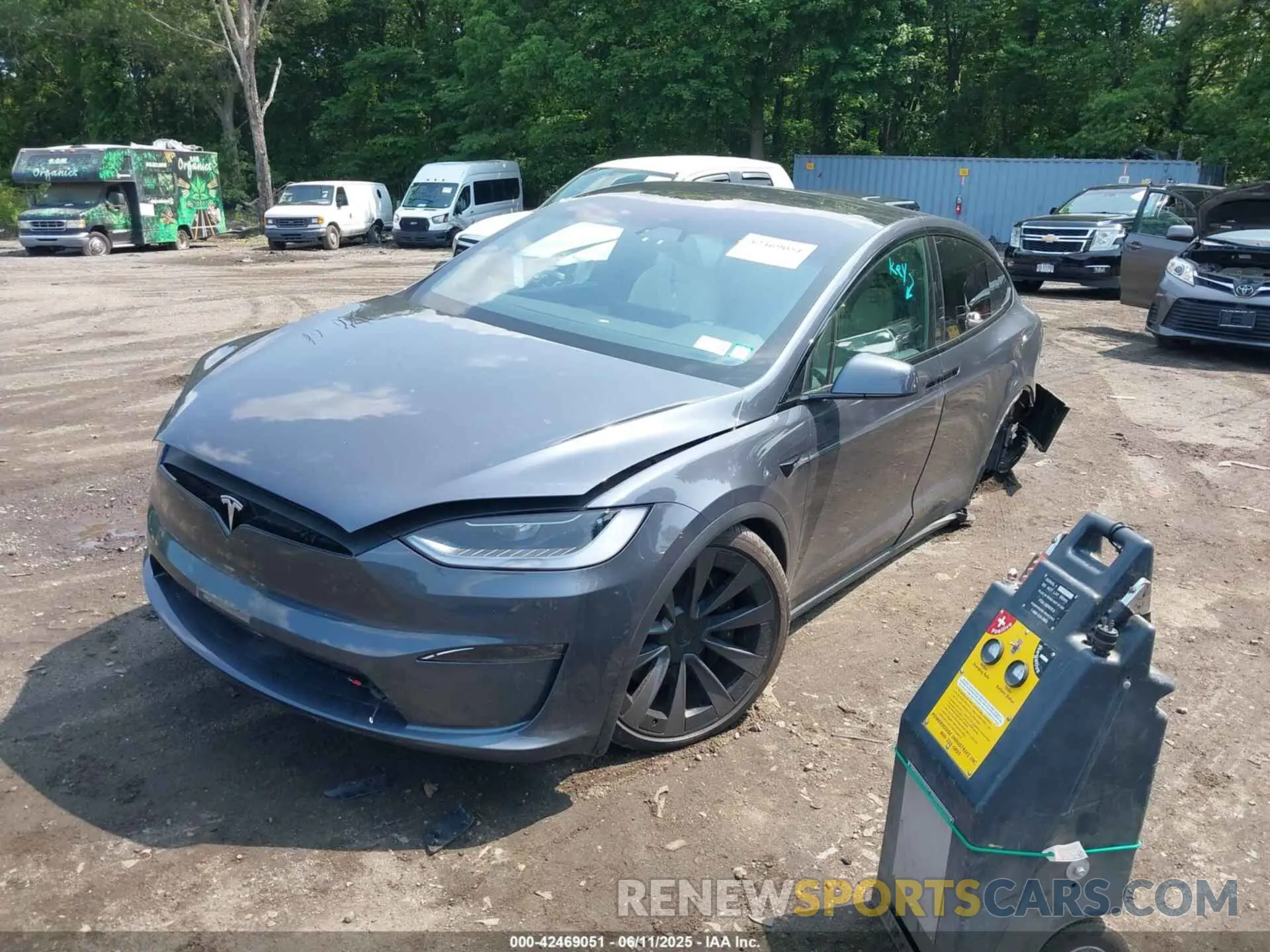 2 Photograph of a damaged car 7SAXCBE55PF411222 TESLA MODEL X 2023