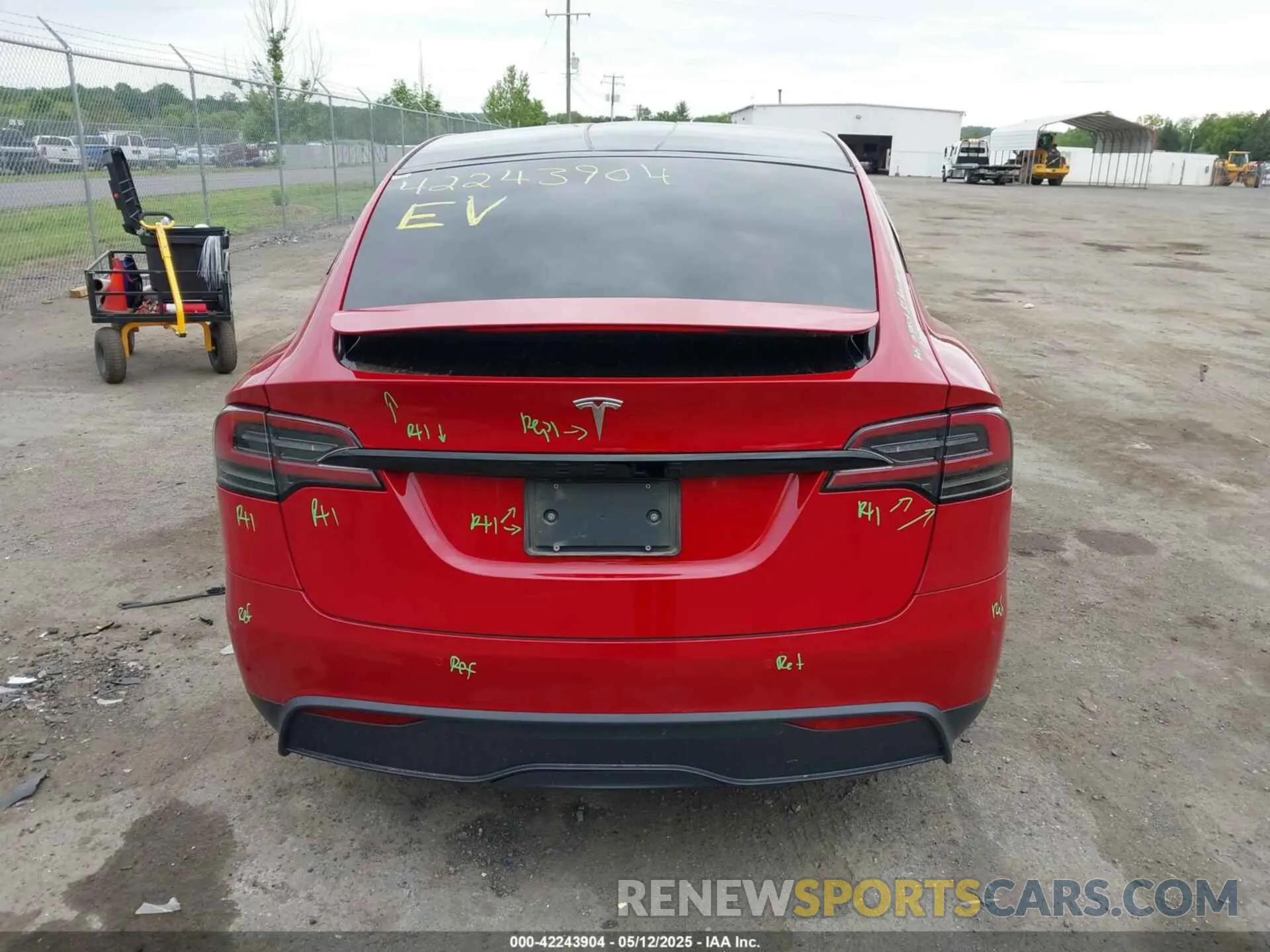 16 Photograph of a damaged car 7SAXCBE56PF368087 TESLA MODEL X 2023
