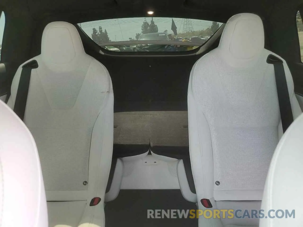 10 Photograph of a damaged car 7SAXCBE56PF425582 TESLA MODEL X 2023