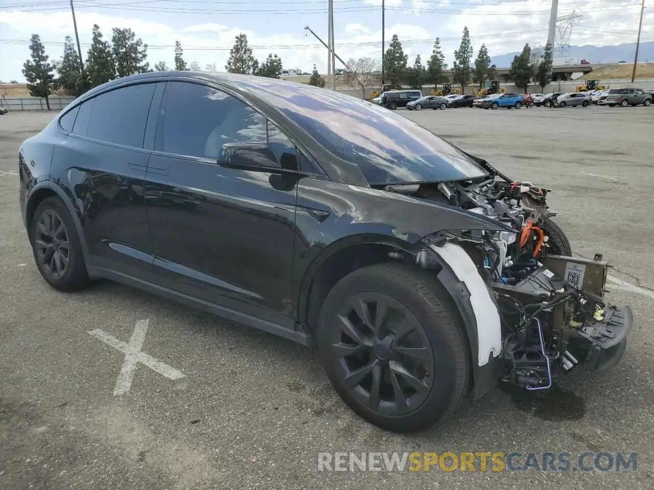 4 Photograph of a damaged car 7SAXCBE56PF425582 TESLA MODEL X 2023