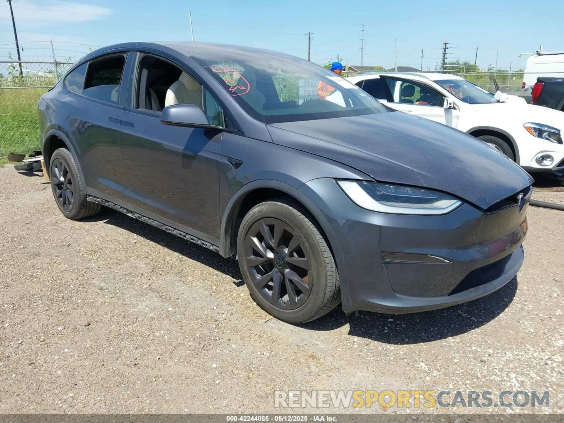 1 Photograph of a damaged car 7SAXCBE57PF384895 TESLA MODEL X 2023