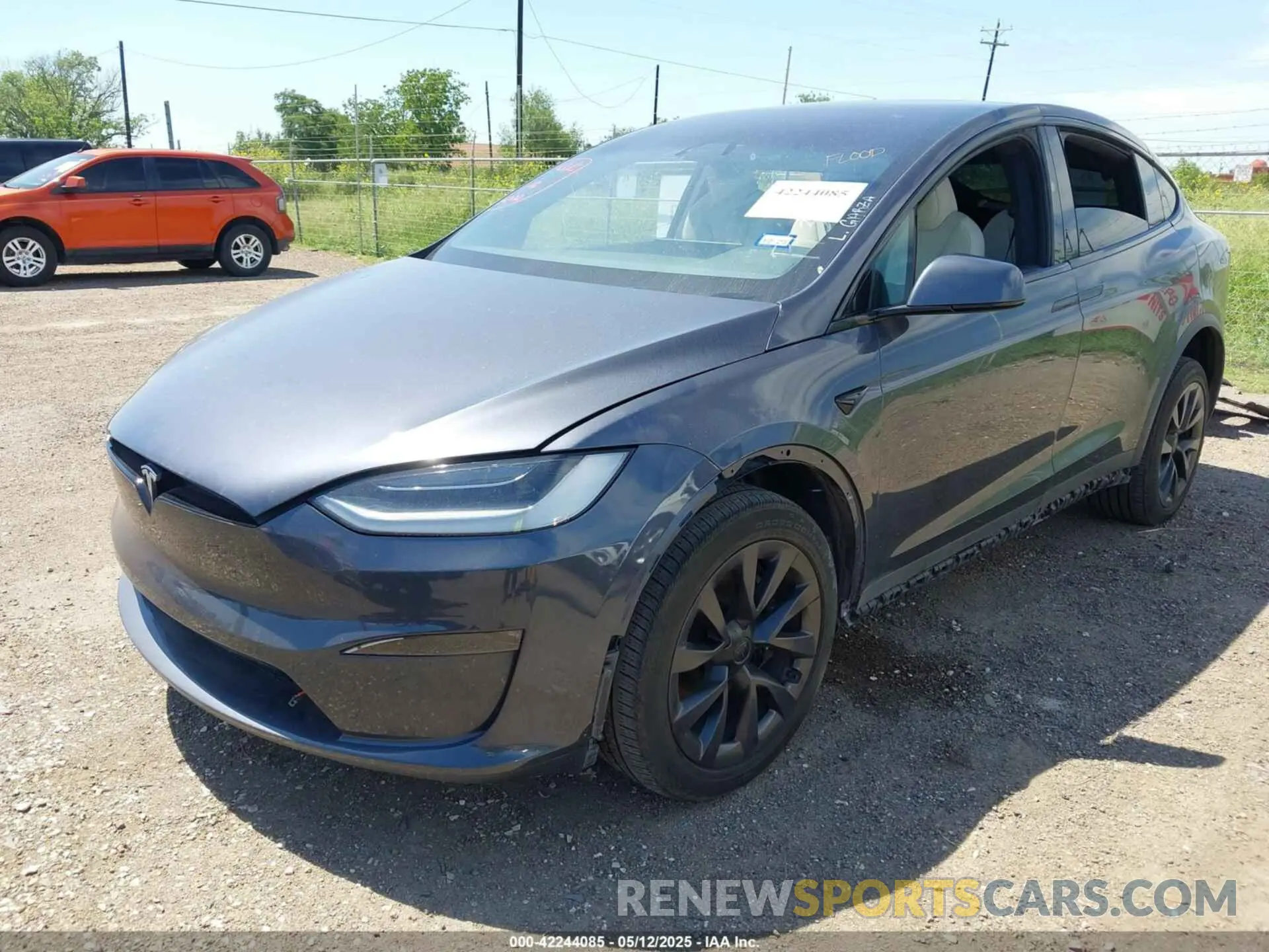6 Photograph of a damaged car 7SAXCBE57PF384895 TESLA MODEL X 2023