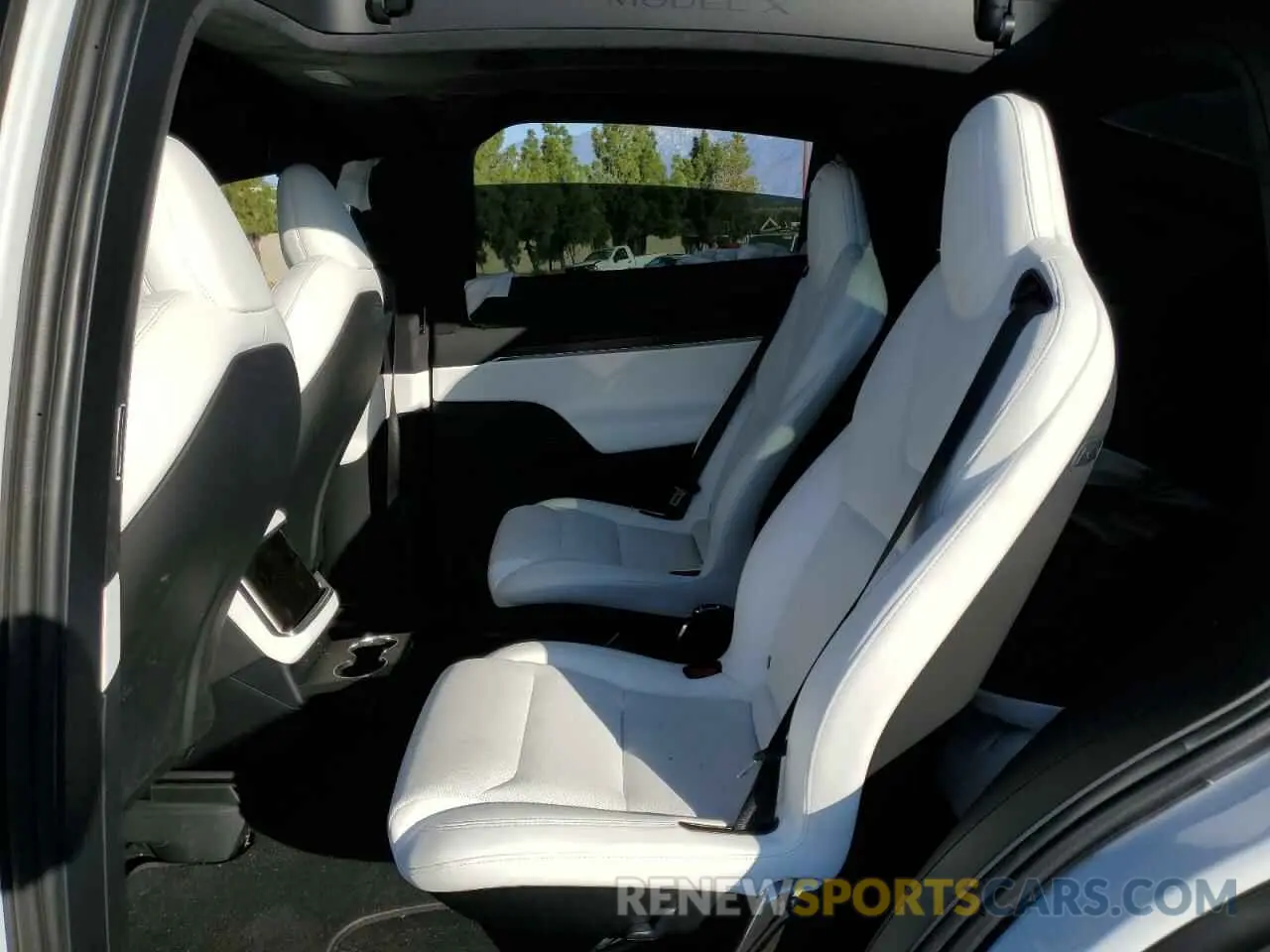 11 Photograph of a damaged car 7SAXCBE58PF383285 TESLA MODEL X 2023