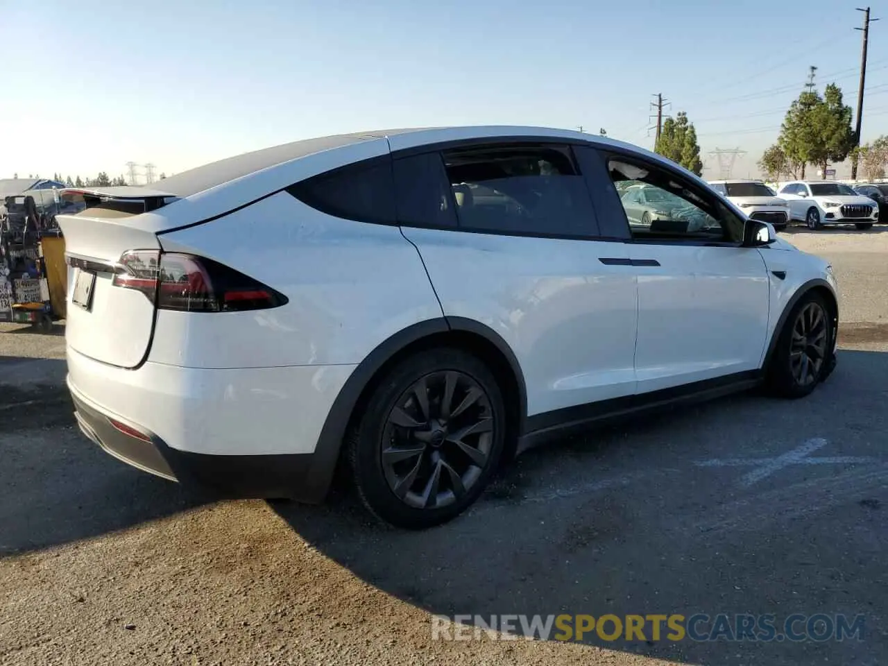 3 Photograph of a damaged car 7SAXCBE58PF383285 TESLA MODEL X 2023