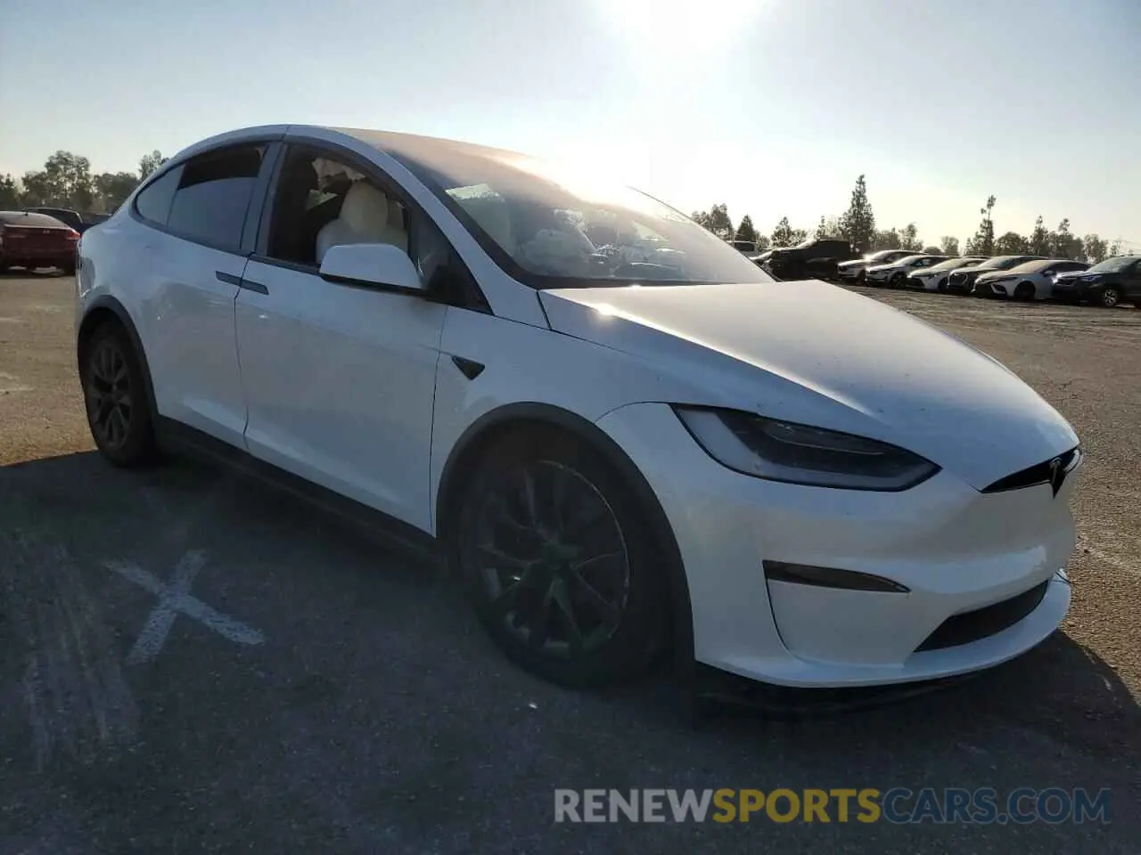 4 Photograph of a damaged car 7SAXCBE58PF383285 TESLA MODEL X 2023