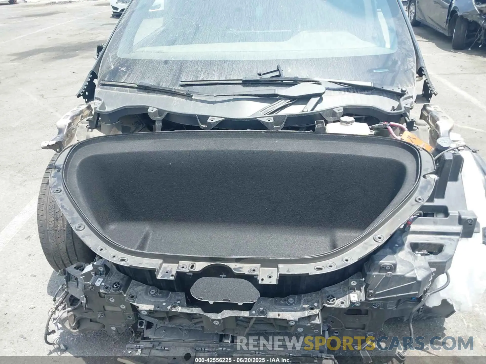 10 Photograph of a damaged car 7SAXCBE59PF395428 TESLA MODEL X 2023