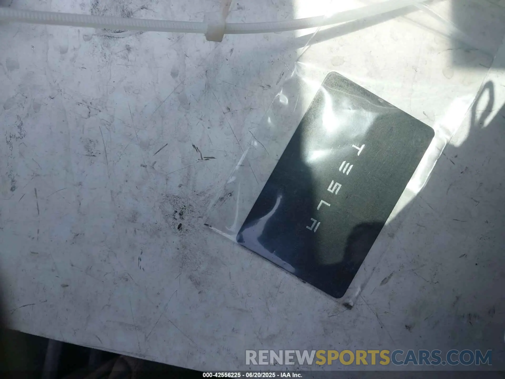 11 Photograph of a damaged car 7SAXCBE59PF395428 TESLA MODEL X 2023