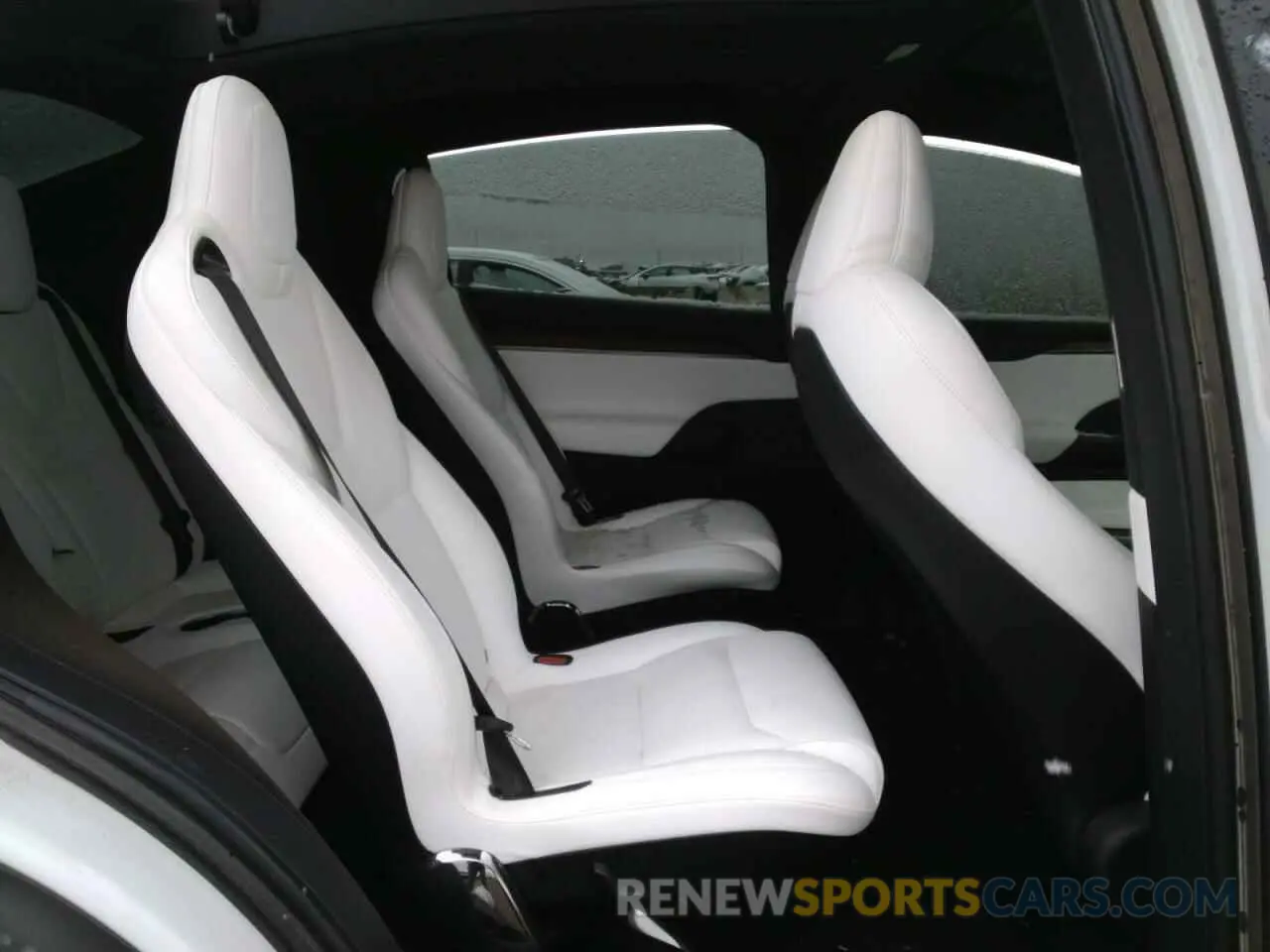 11 Photograph of a damaged car 7SAXCBE5XPF399133 TESLA MODEL X 2023