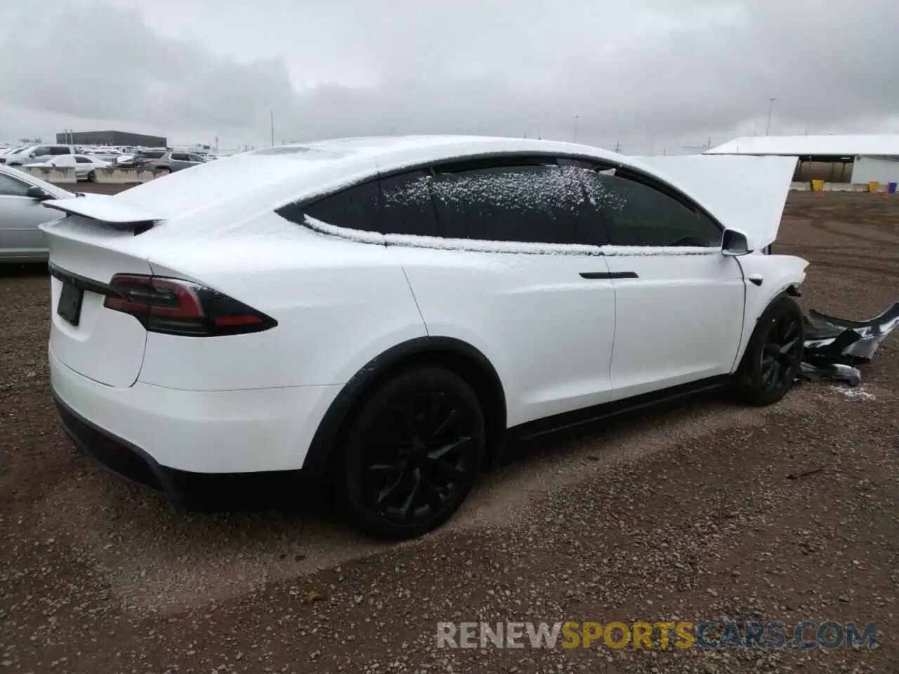 3 Photograph of a damaged car 7SAXCBE5XPF399133 TESLA MODEL X 2023
