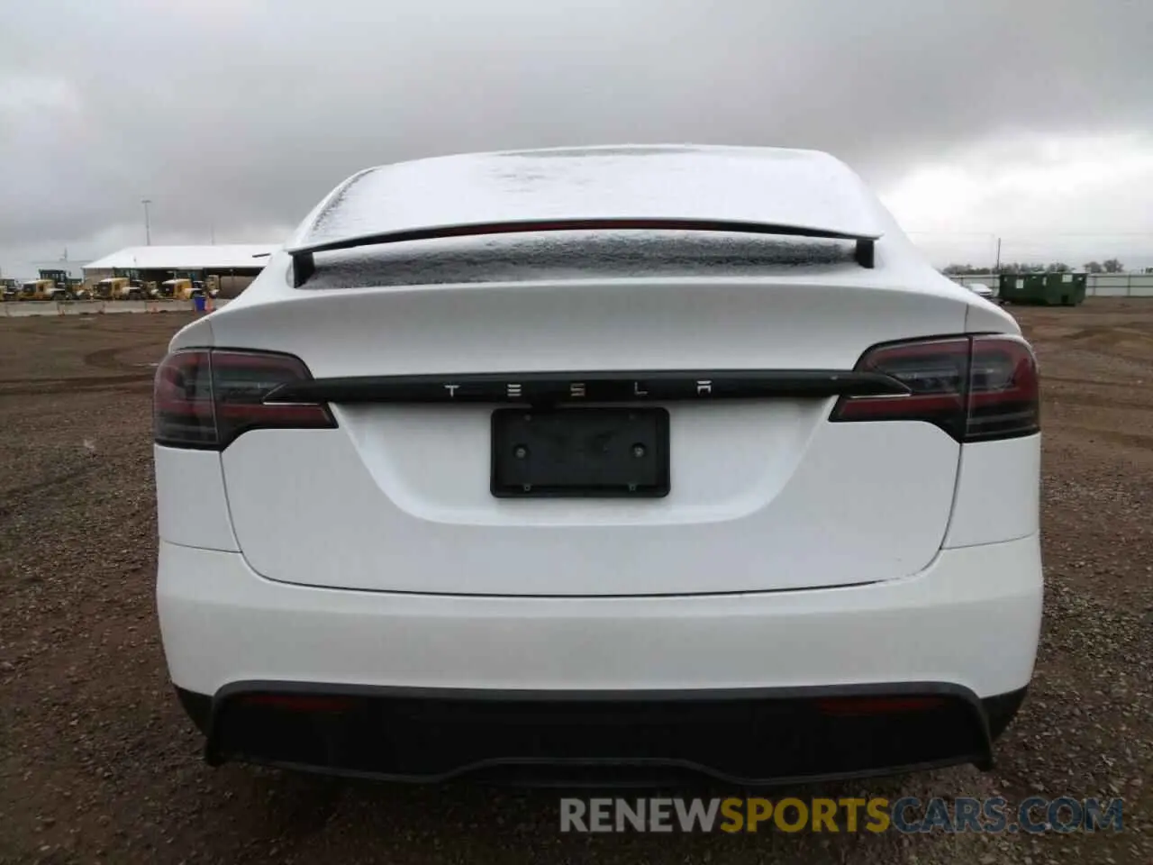 6 Photograph of a damaged car 7SAXCBE5XPF399133 TESLA MODEL X 2023