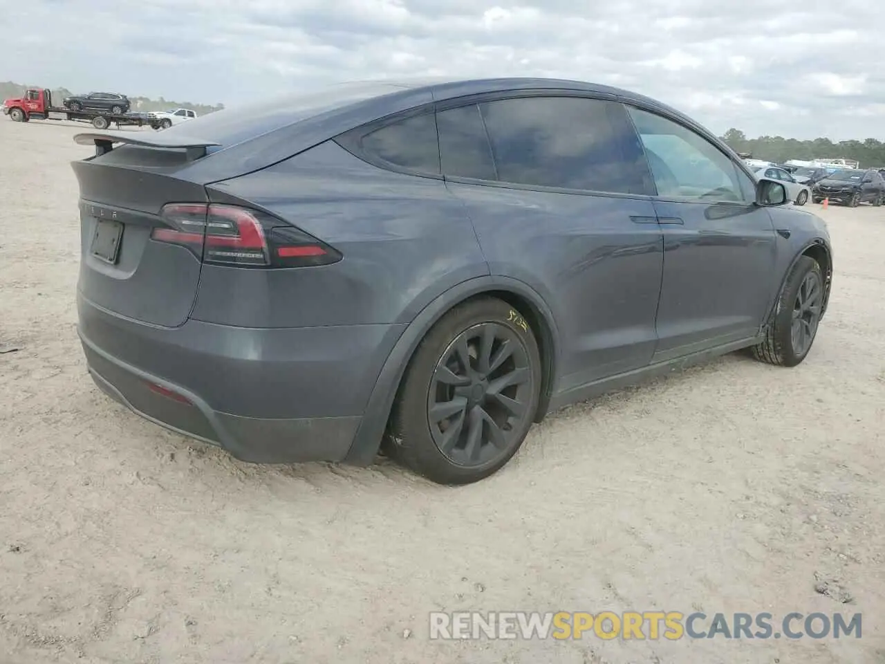 3 Photograph of a damaged car 7SAXCBE5XPF399262 TESLA MODEL X 2023
