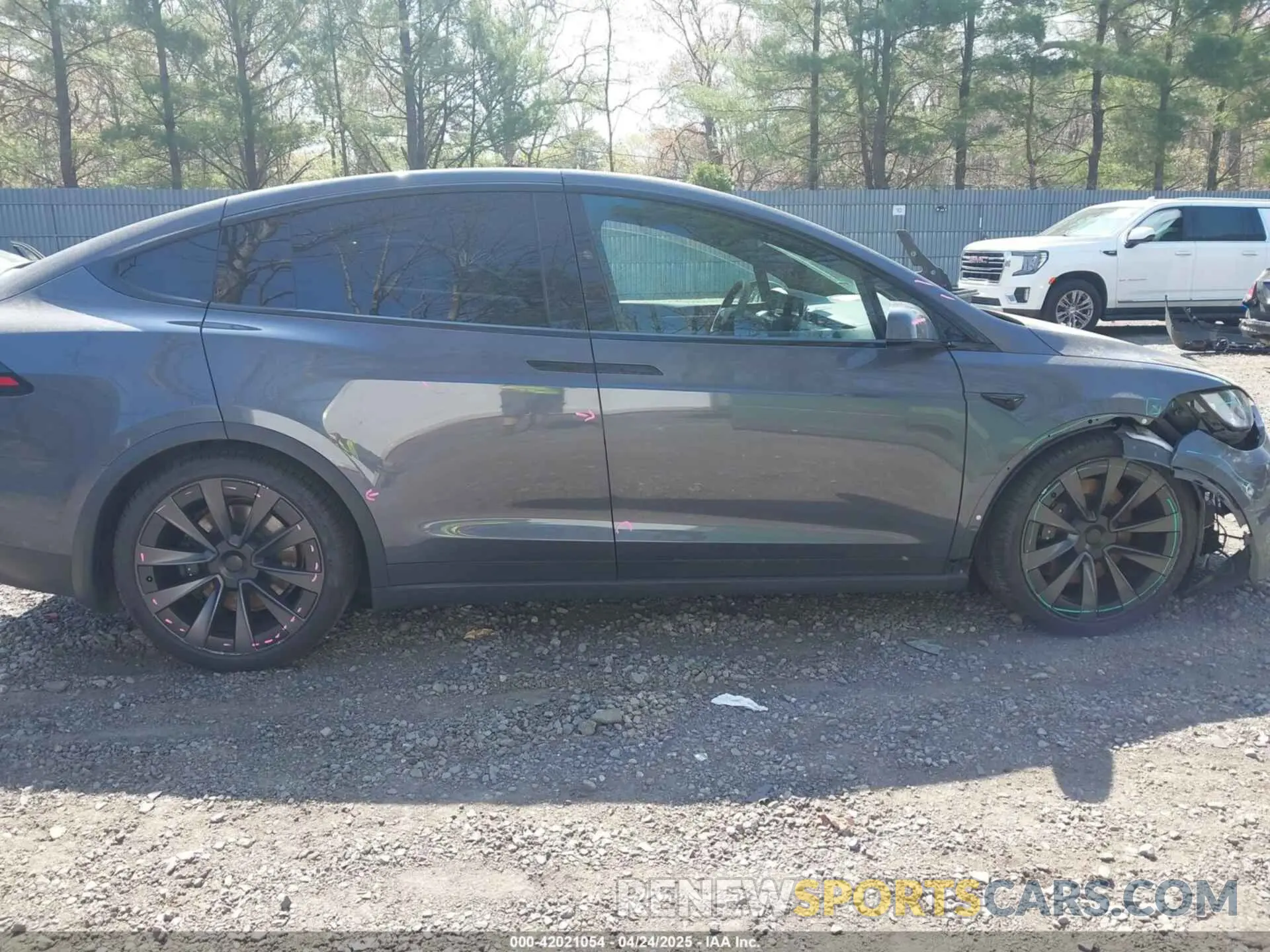 14 Photograph of a damaged car 7SAXCBE5XPF414293 TESLA MODEL X 2023