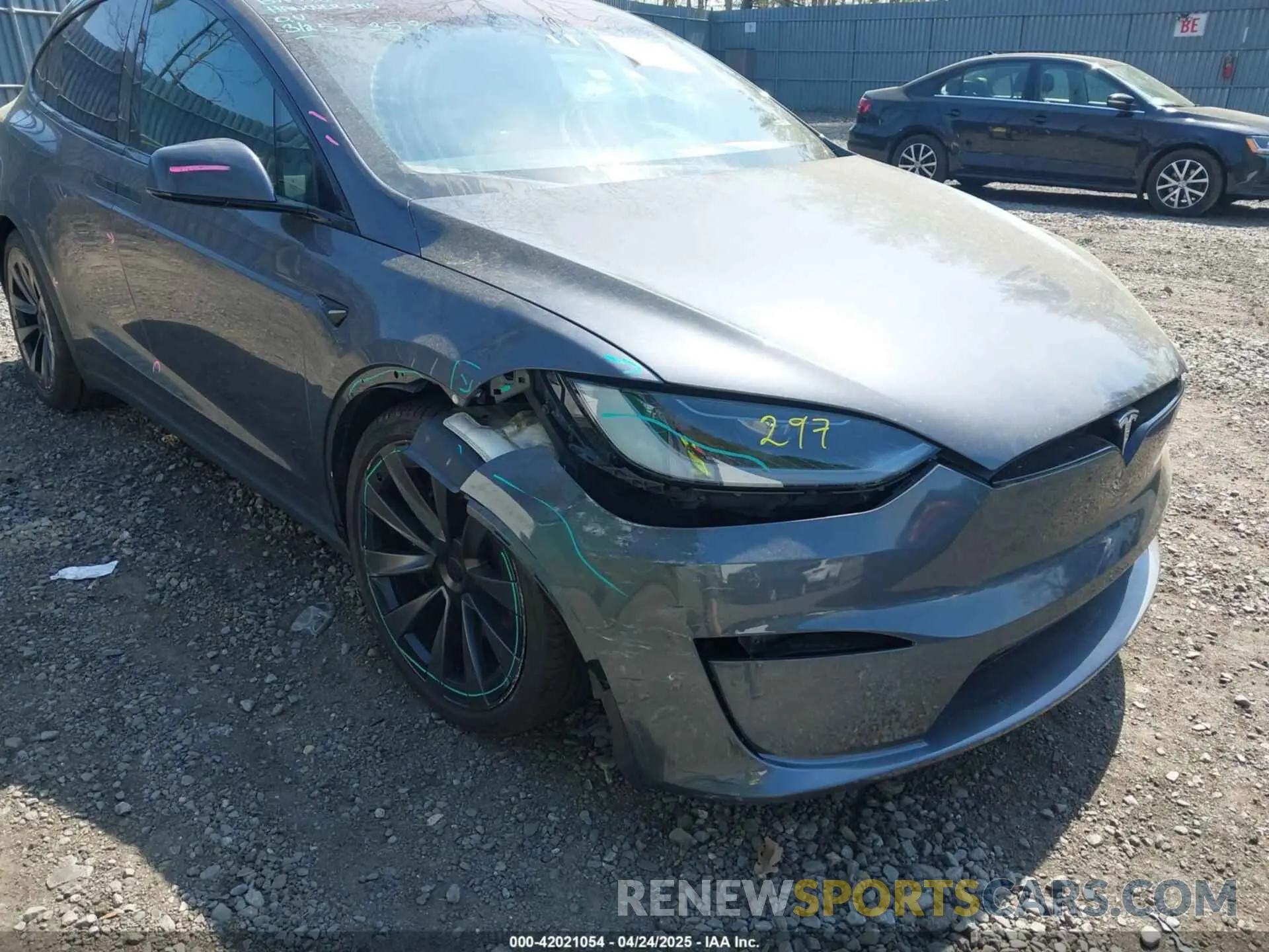 6 Photograph of a damaged car 7SAXCBE5XPF414293 TESLA MODEL X 2023