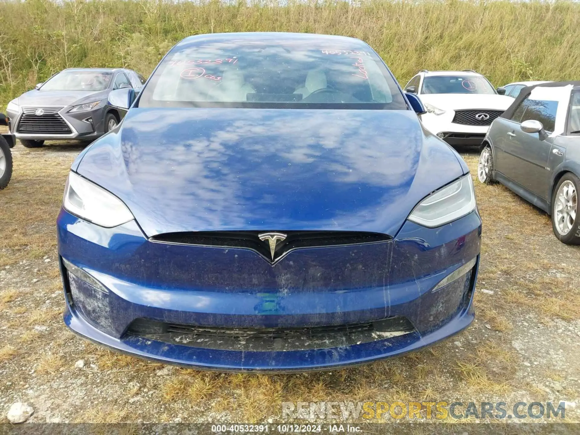 10 Photograph of a damaged car 7SAXCBE60PF386982 TESLA MODEL X 2023
