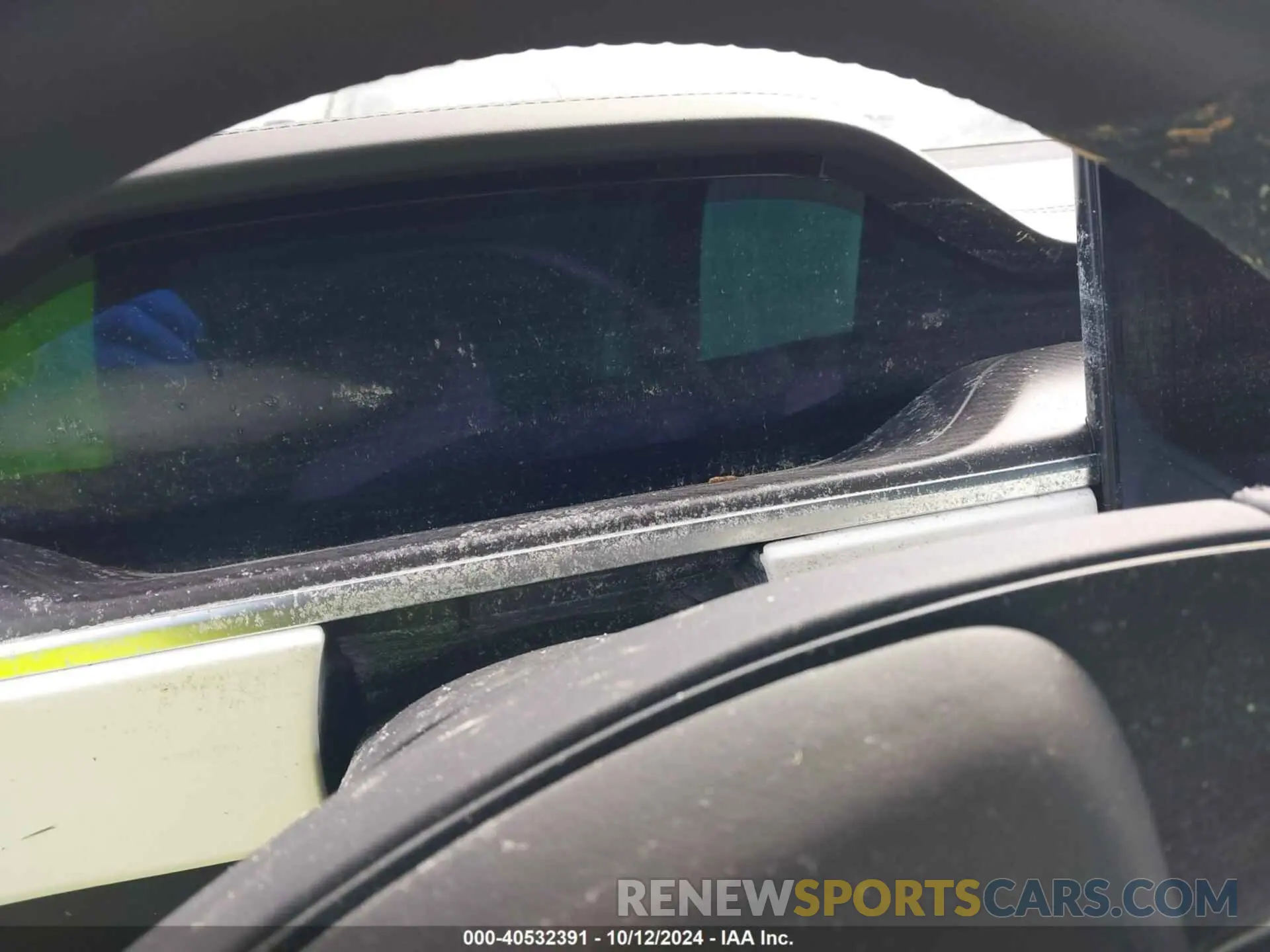 14 Photograph of a damaged car 7SAXCBE60PF386982 TESLA MODEL X 2023