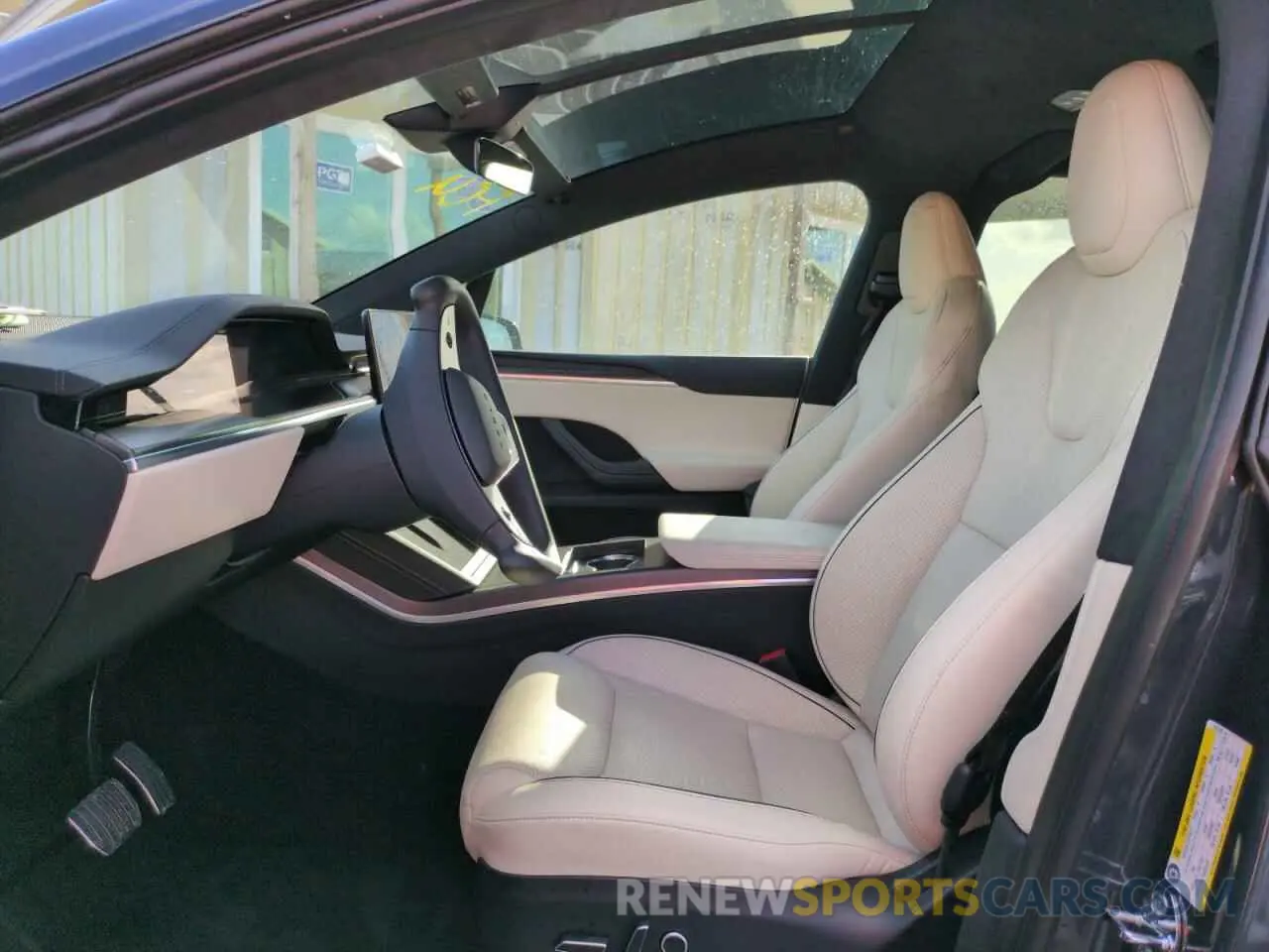 7 Photograph of a damaged car 7SAXCBE60PF423769 TESLA MODEL X 2023