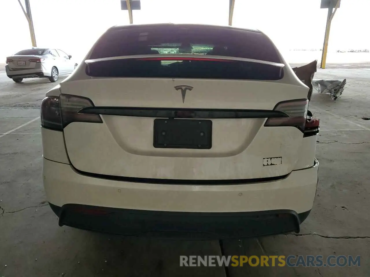 6 Photograph of a damaged car 7SAXCBE61PF375022 TESLA MODEL X 2023