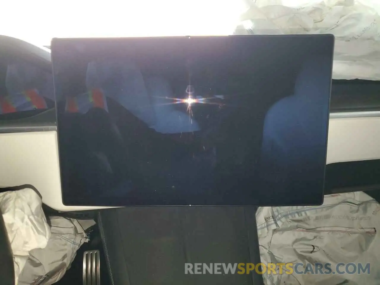 9 Photograph of a damaged car 7SAXCBE61PF375022 TESLA MODEL X 2023