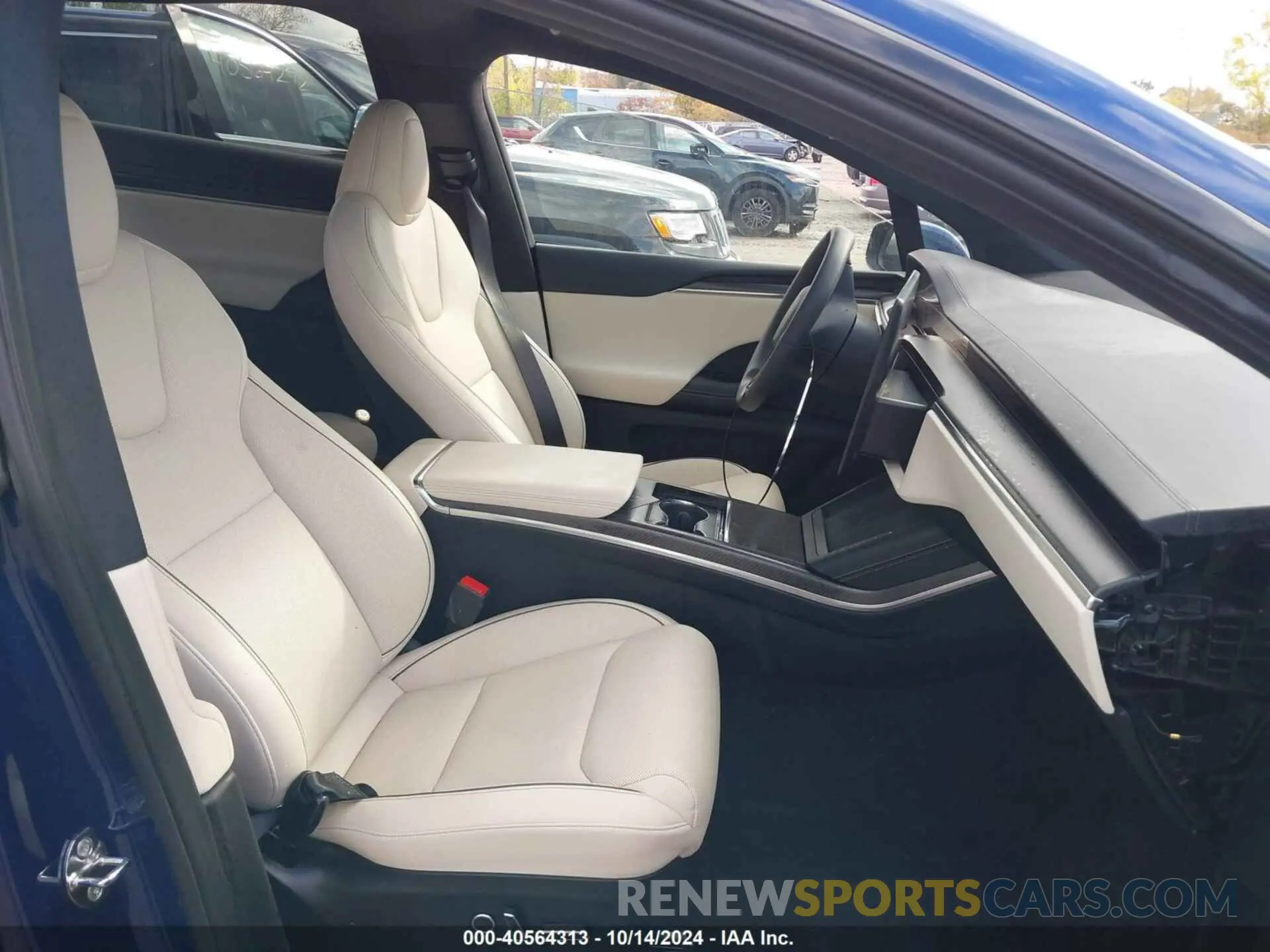 5 Photograph of a damaged car 7SAXCBE61PF418340 TESLA MODEL X 2023