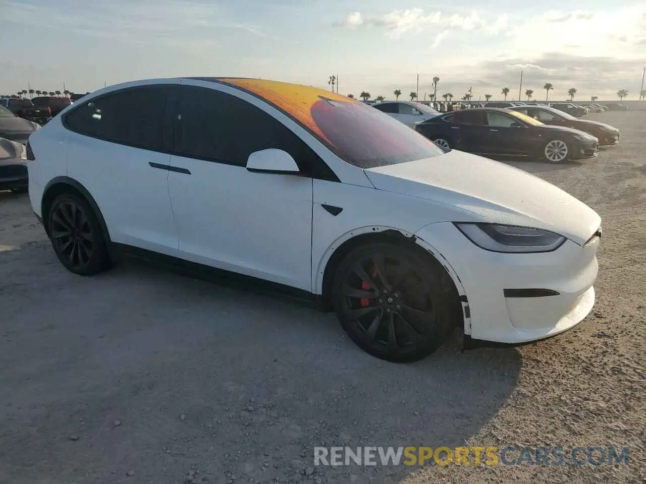 4 Photograph of a damaged car 7SAXCBE62PF384618 TESLA MODEL X 2023