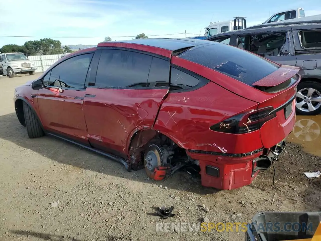 2 Photograph of a damaged car 7SAXCBE62PF427287 TESLA MODEL X 2023