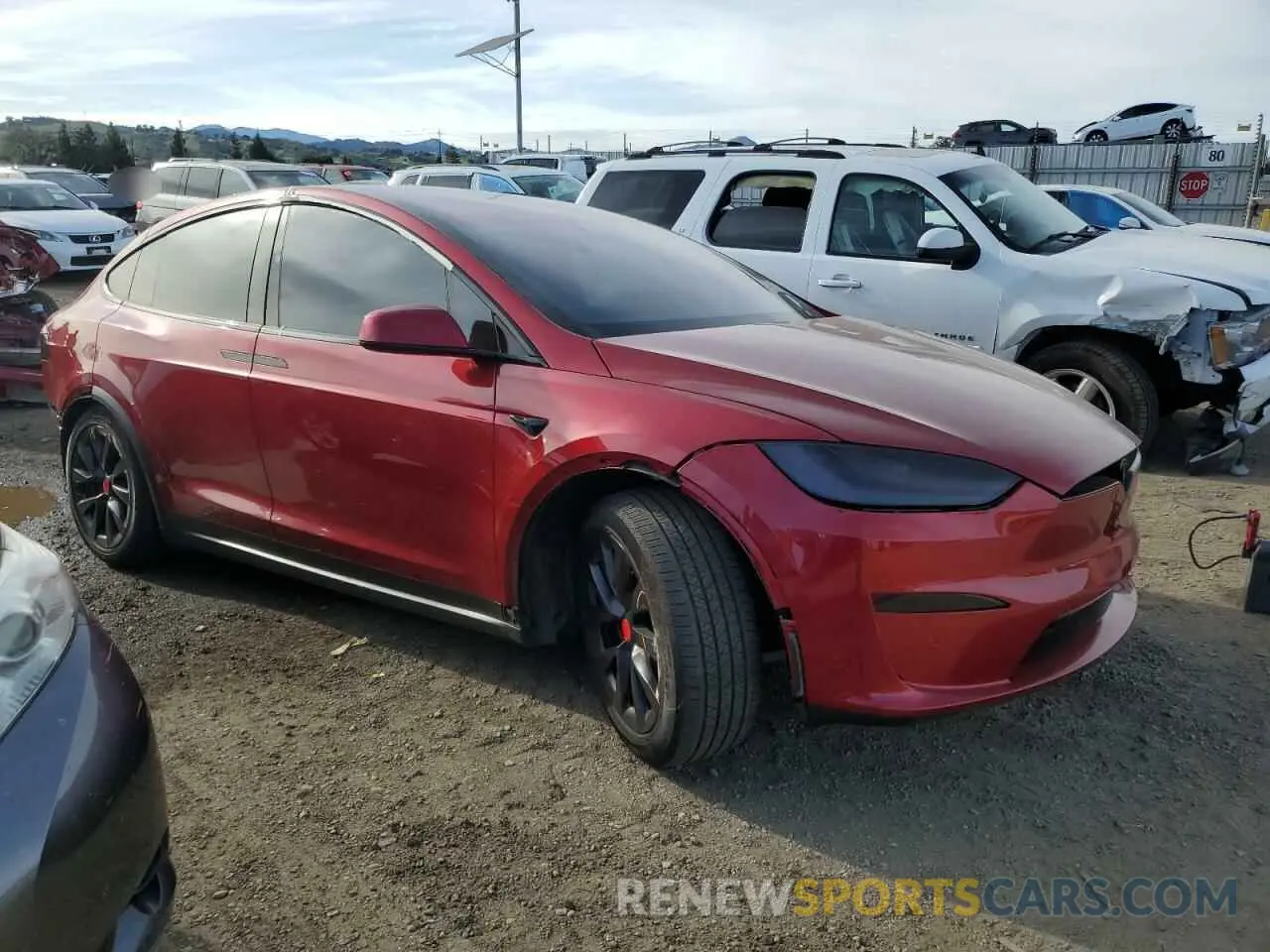 4 Photograph of a damaged car 7SAXCBE62PF427287 TESLA MODEL X 2023