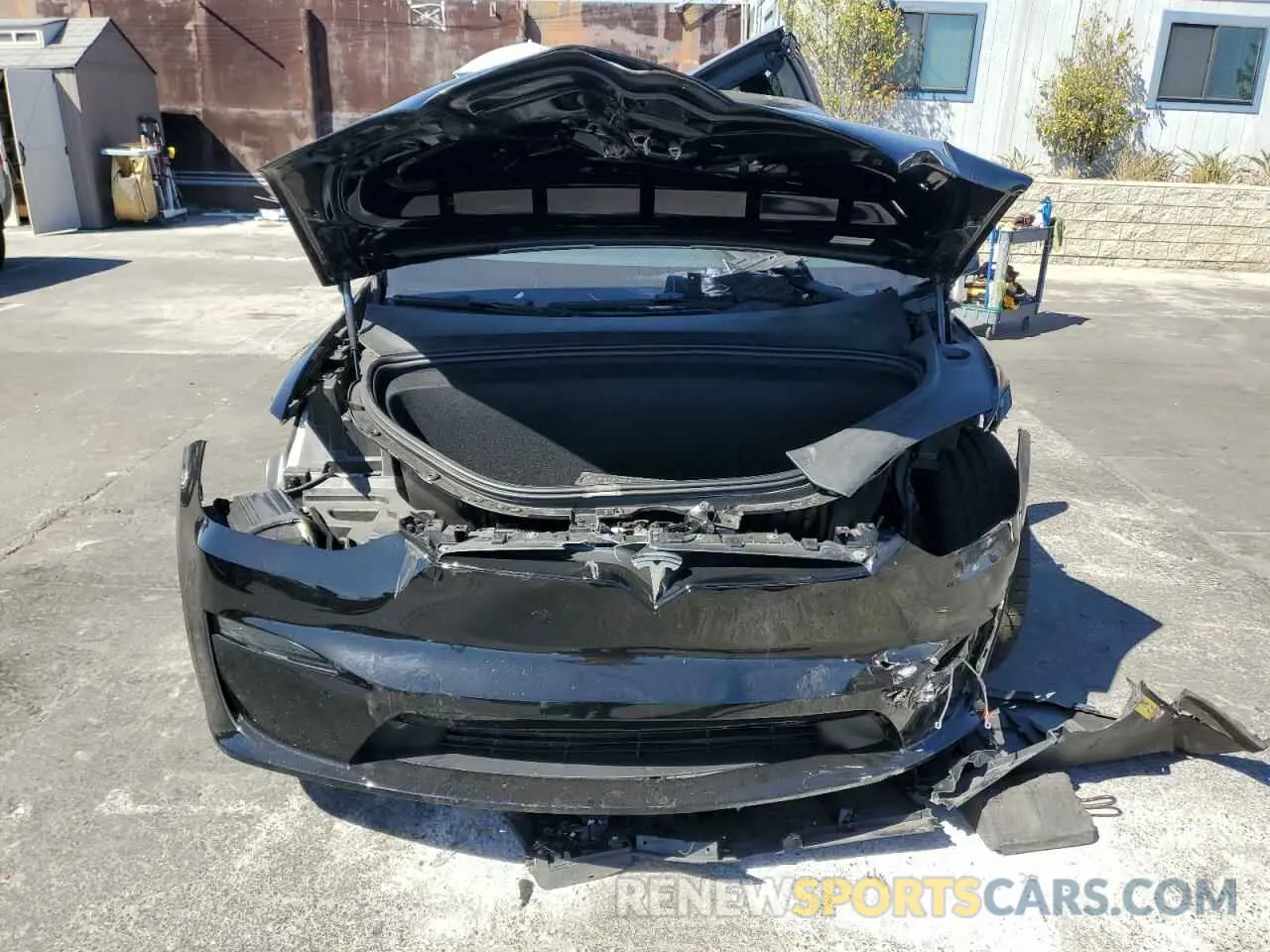 5 Photograph of a damaged car 7SAXCBE63PF401720 TESLA MODEL X 2023