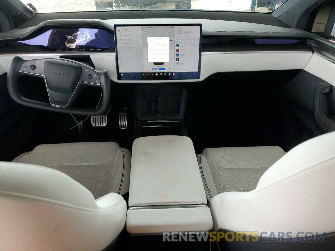 8 Photograph of a damaged car 7SAXCBE64PF405369 TESLA MODEL X 2023