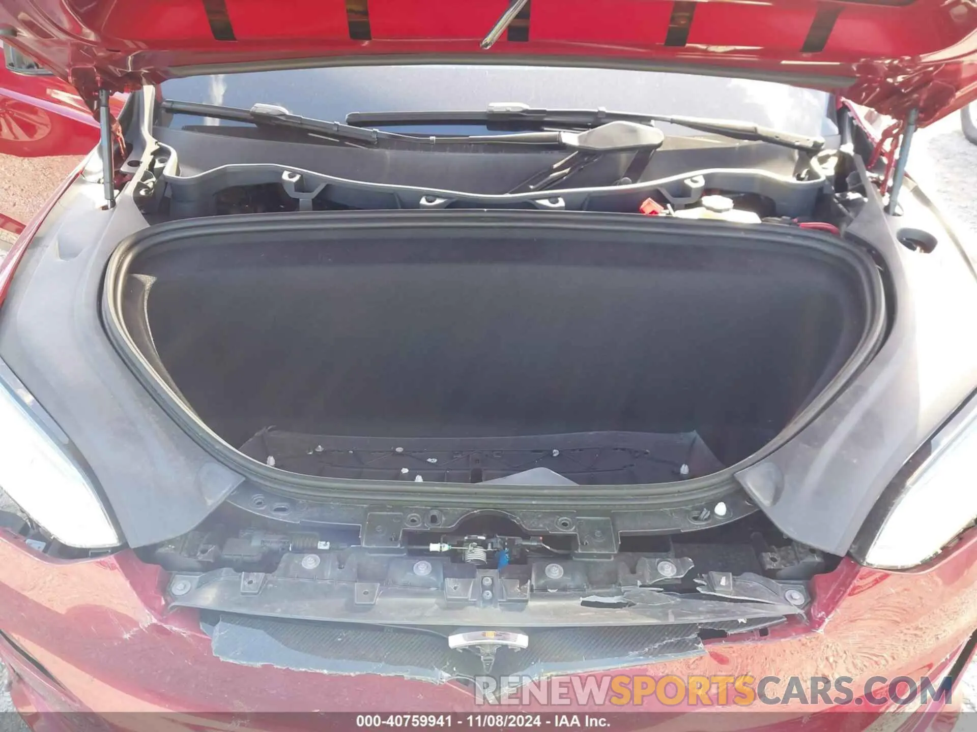 10 Photograph of a damaged car 7SAXCBE65PF391997 TESLA MODEL X 2023