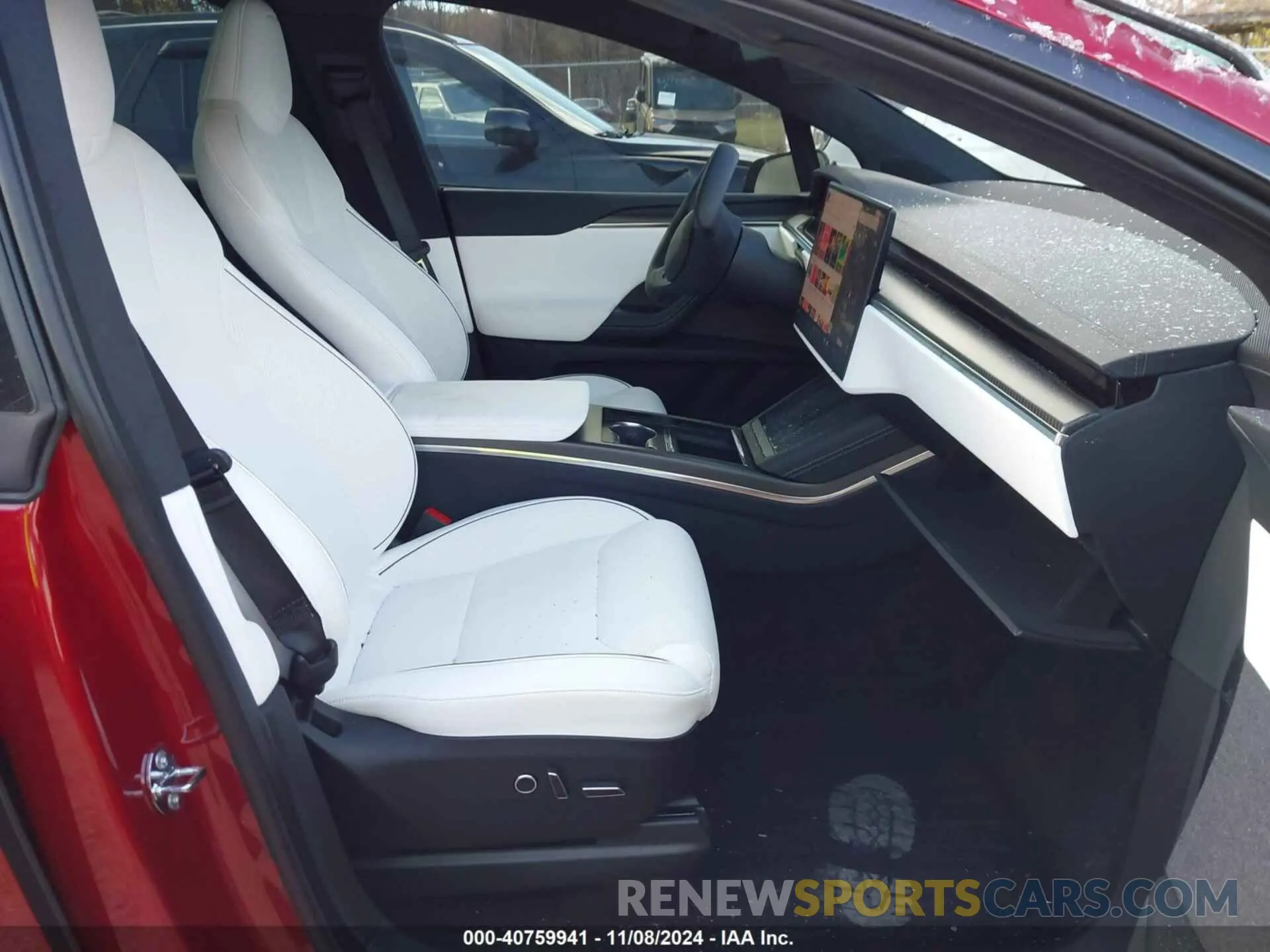 5 Photograph of a damaged car 7SAXCBE65PF391997 TESLA MODEL X 2023