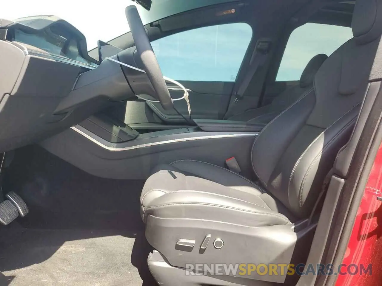 7 Photograph of a damaged car 7SAXCBE66PF427020 TESLA MODEL X 2023