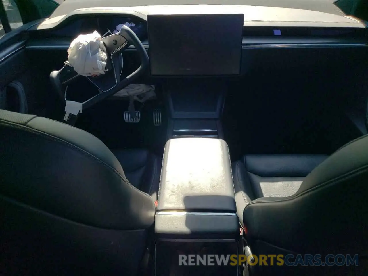 8 Photograph of a damaged car 7SAXCBE67PF387899 TESLA MODEL X 2023