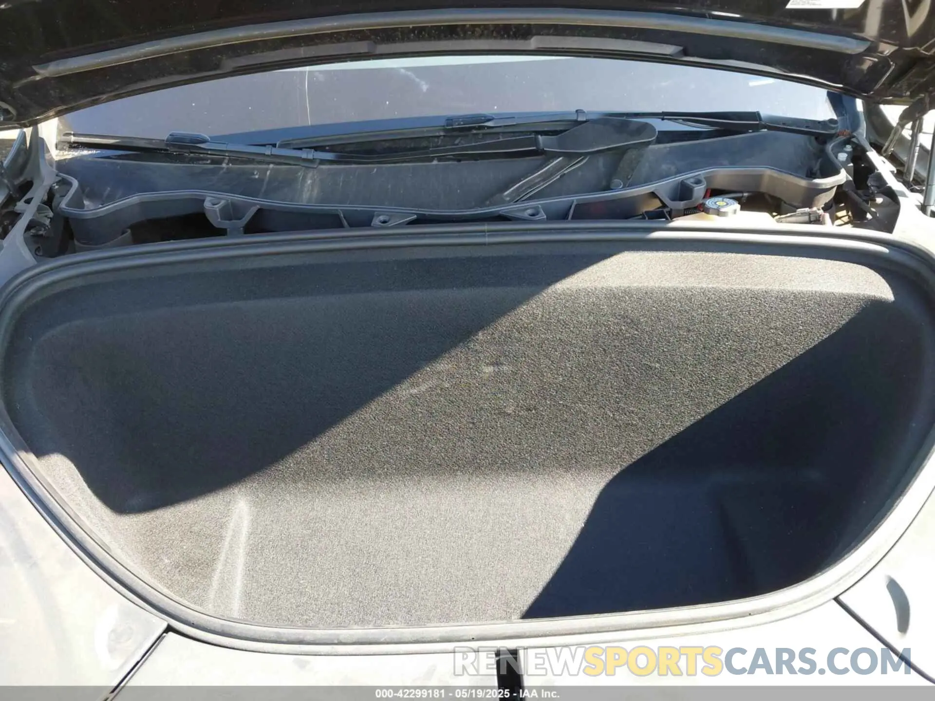 10 Photograph of a damaged car 7SAXCBE67PF429746 TESLA MODEL X 2023